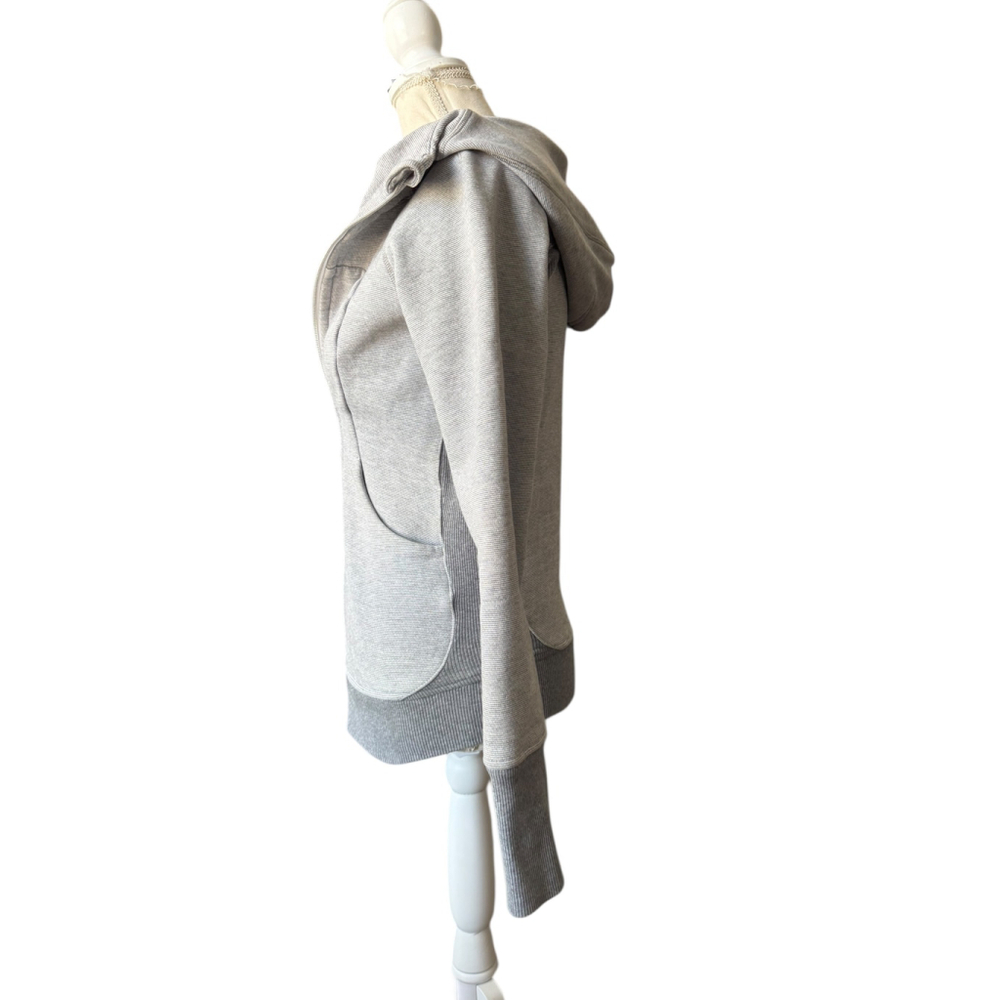 Women's Lululemon Scuba Hoodie Size 4 - Picture 2 of 7